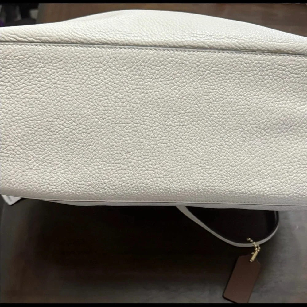 Coach Vandal Gummy Bear Zip Top Tote